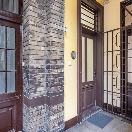 Splendid Perfectly Located Flat With Sauna Apartment Budapest Exterior photo